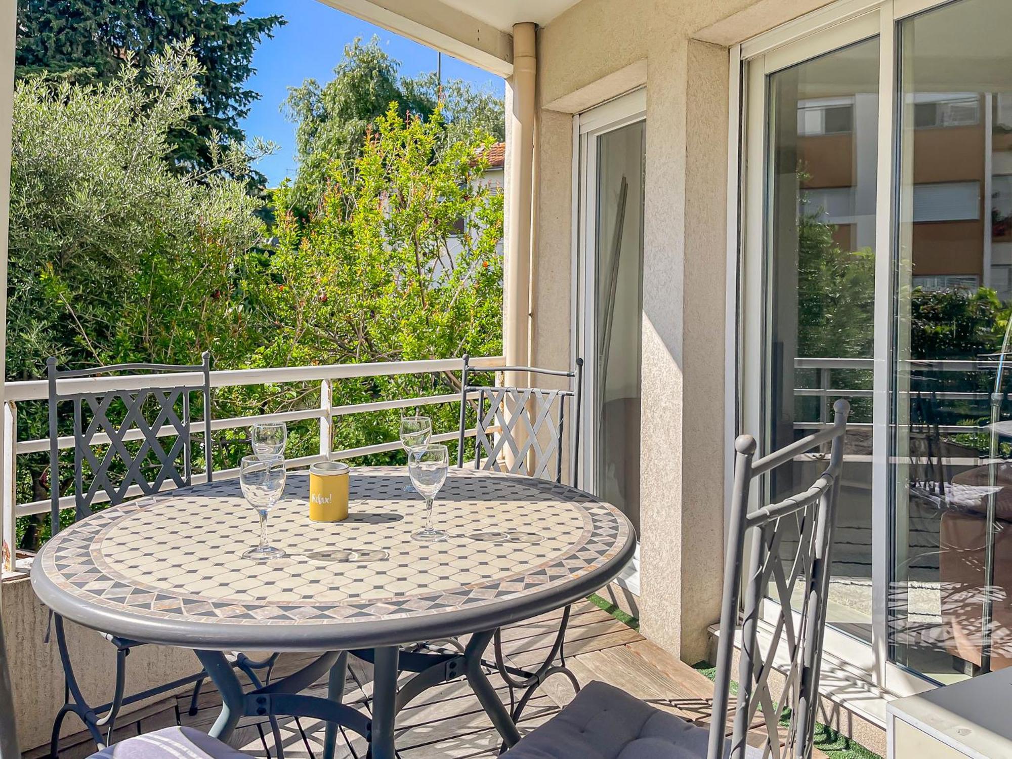 Agreable Detente Au Soleil A Antibes - Wifi - Parking Prive Exterior photo